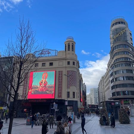 Apartamentos Day Madrid Tribunal Centro Gran Via Sol Exterior photo